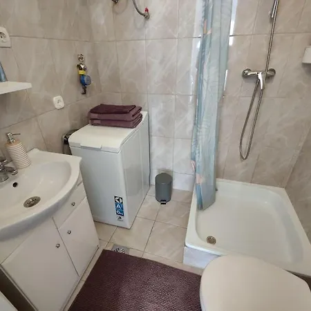 Apartment Ferencvarosi Tetoteraszos